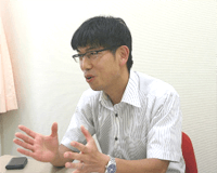 21世紀型教育推進部 部長 鎌倉好男 教諭